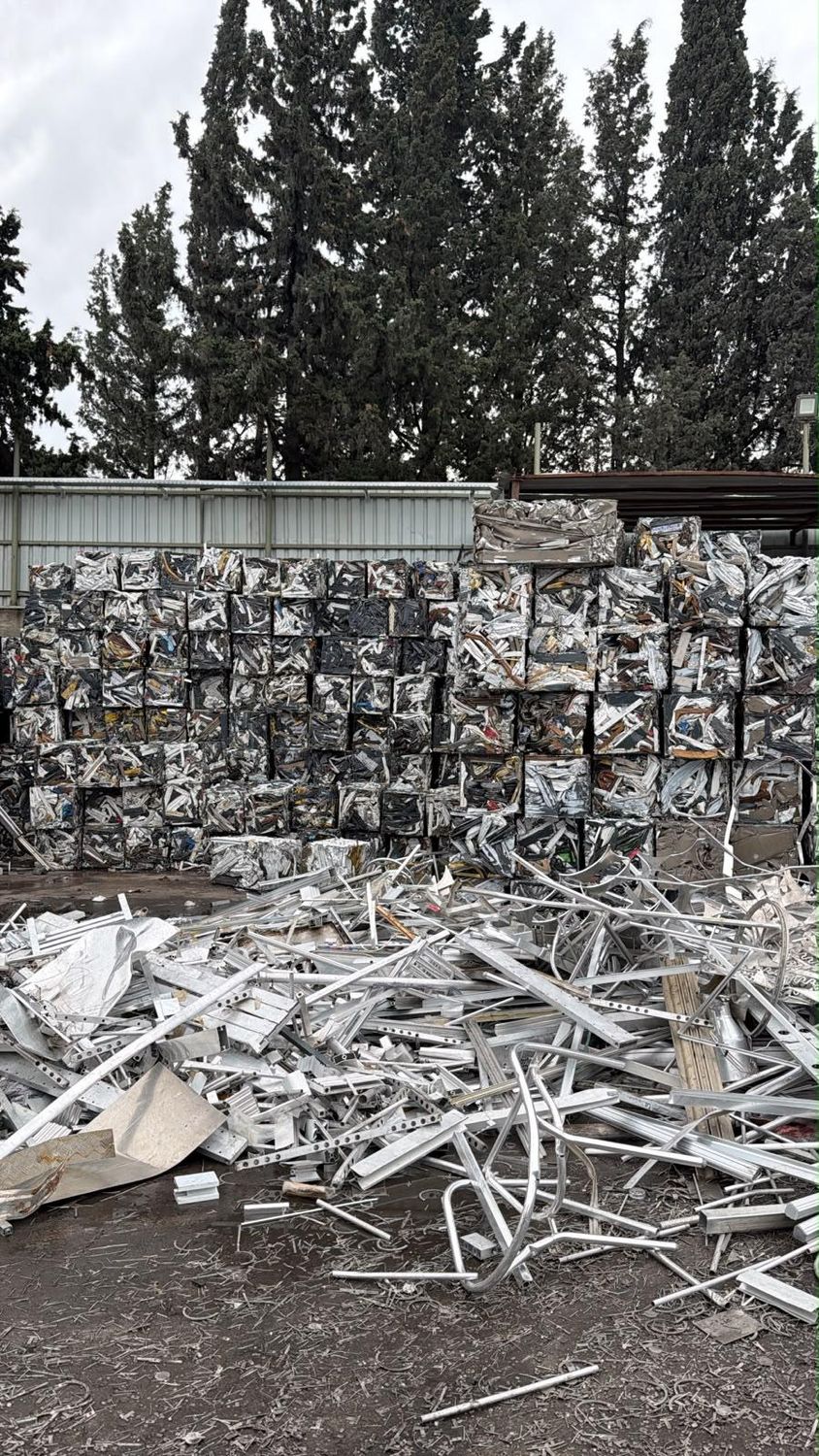 İzmir Aluminium Profile Scrap